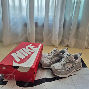 나이키 에어맥스블리스 245사이즈 새상품