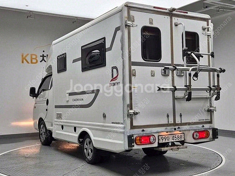 캠핑카 중고 포터2 흰색 2018년식 46,911km ...--3
