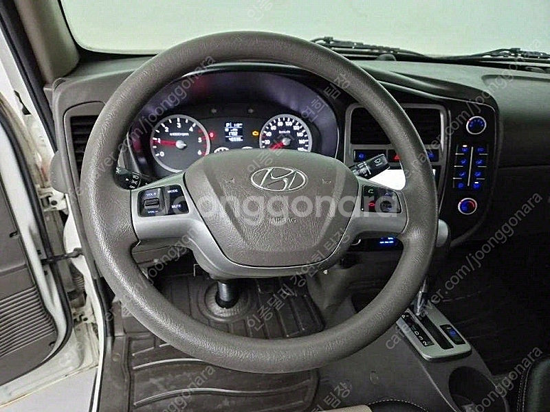 캠핑카 중고 포터2 흰색 2018년식 46,911km ...--9
