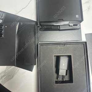 갤럭시 폴드SE 스페셜 에디션 판매