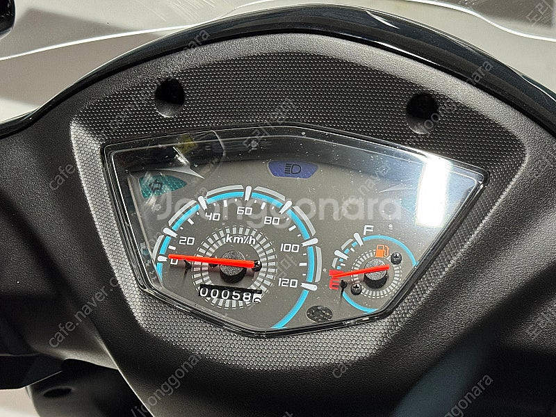 [천안] VF100R 25년식 58km주행 판매합니다--4
