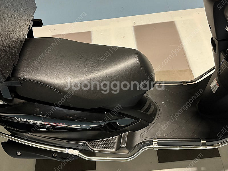 [천안] VF100R 25년식 58km주행 판매합니다--5