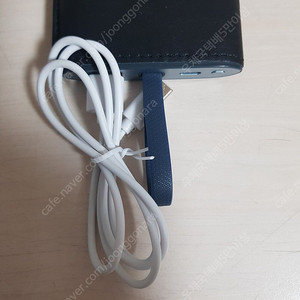 보조배터리 C타입 케이블 거의새것 2100원에 저렴하게 팝니다~