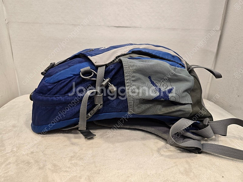 네파 롱기콘 28L 배낭 등산가방--3