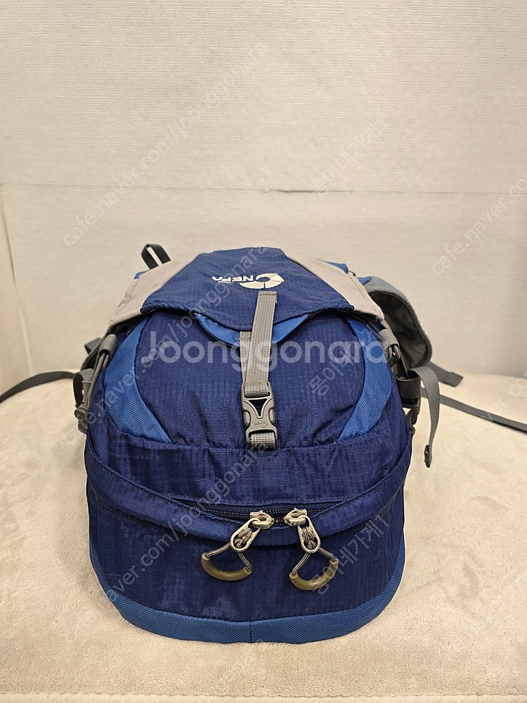 네파 롱기콘 28L 배낭 등산가방--4