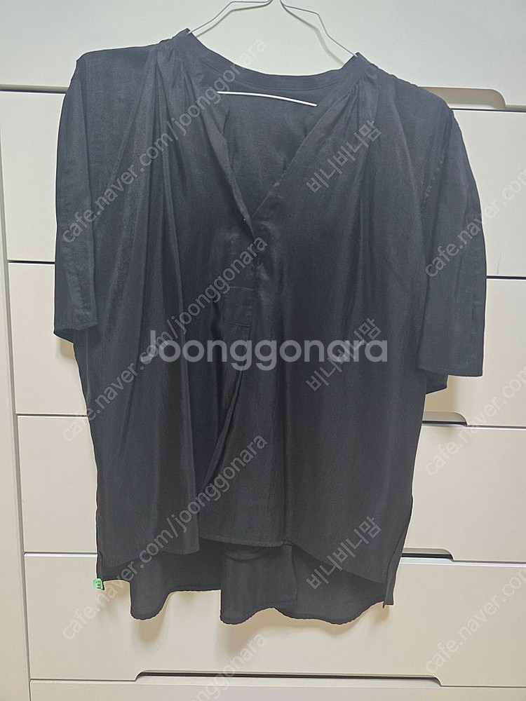 시스템)패널 레이어 언밸런스 헴 블라우스--3