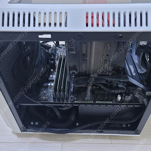 i7 8700 + b360m pro4 + 24g 데스크탑 판매합니다