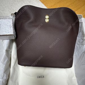 유메르 가방 포즈백 초콜릿