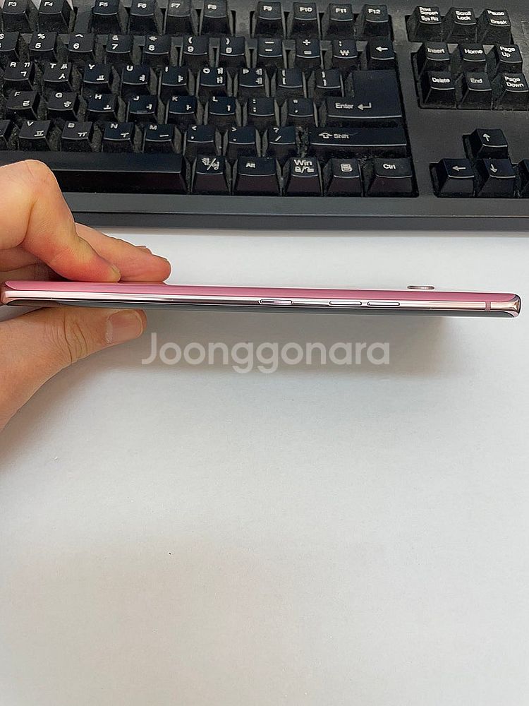 LG벨벳 핑크 128GB 무잔상 상태좋은 중고13만팝니...--6