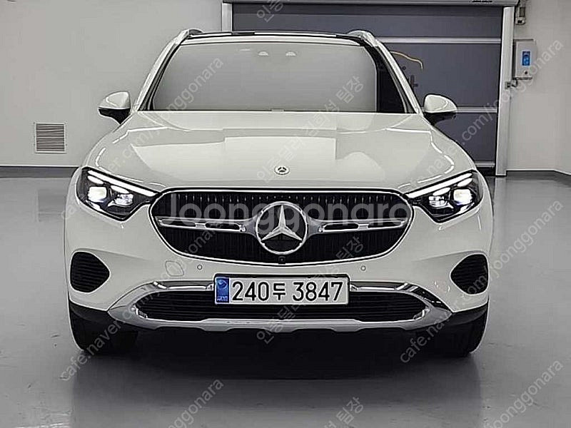 벤츠 GLC 중고 벤츠 GLC클래스 중고 흰색 2023...--3