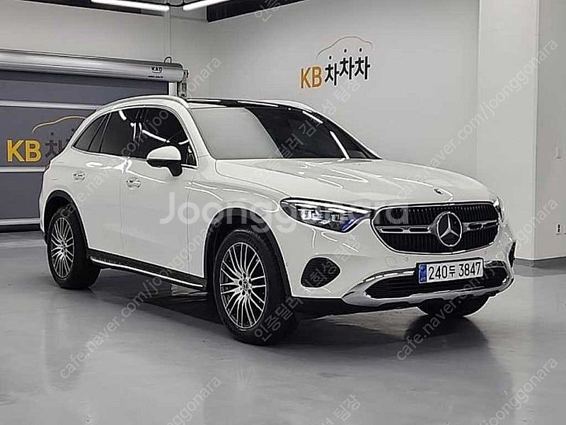 벤츠 GLC 중고 벤츠 GLC클래스 중고 흰색 2023...--5
