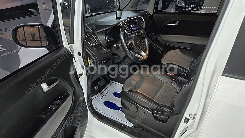 레이 중고 가격 더 뉴 레이 흰색 2021년식 시그니처 중고차카페--8