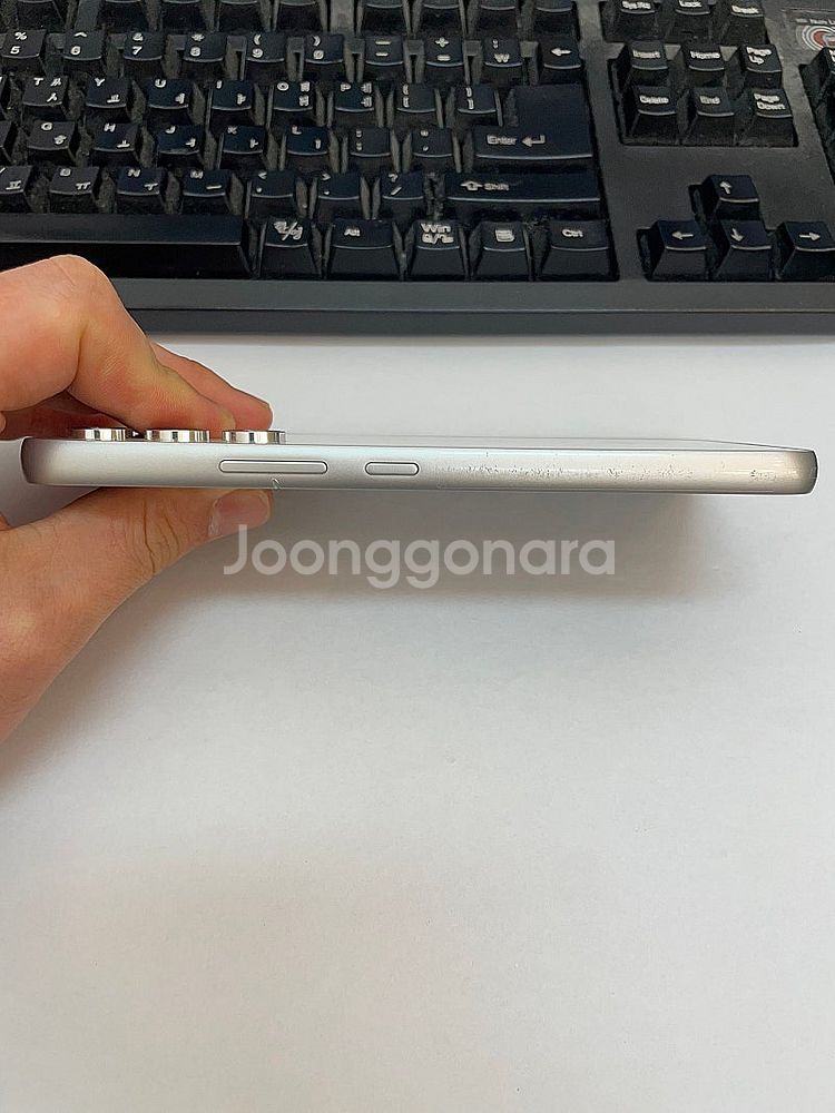 갤럭시퀀텀4 화이트 128GB 무잔상 상태좋은 중고18...--4