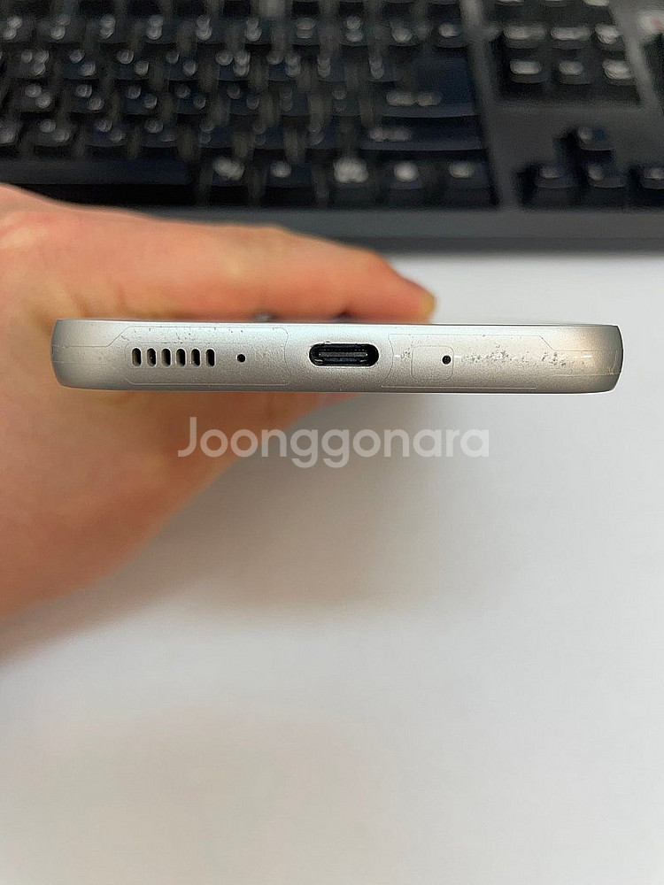 갤럭시퀀텀4 화이트 128GB 무잔상 상태좋은 중고18...--5
