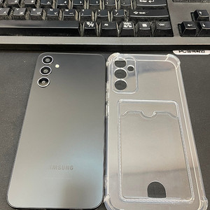 갤럭시A34 블랙 128GB 무잔상 상태좋은 중고15만팝니다.