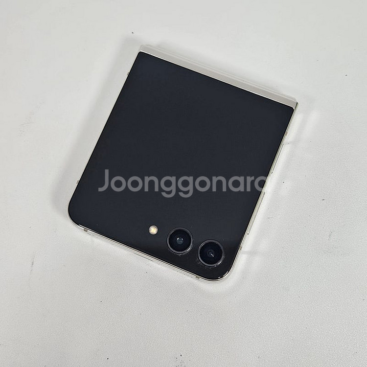F731 ] 갤럭시 Z플립5 화이트 512기가 35만원...--2