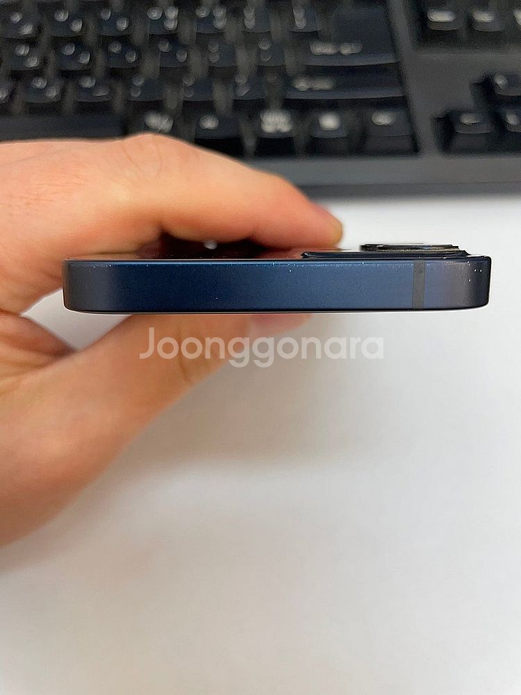 아이폰12미니 블랙 64GB 상태좋은 중고18만팝니다.--3