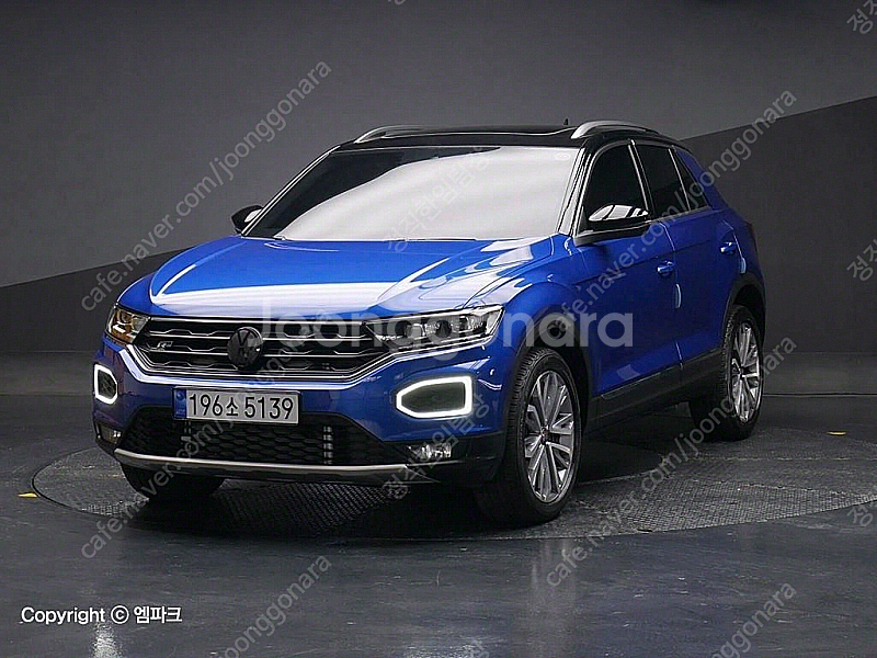 폭스바겐 티록 20 TDI 프레스티지 중고 저렴하게 판...--0