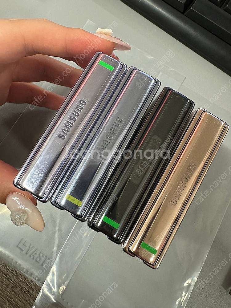 삼성 갤럭시 Z플립4 리퍼 전국최저가 저렴하게 판매합니...--1