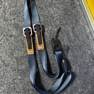 픽디자인 리쉬 카메라스트랩팝니다