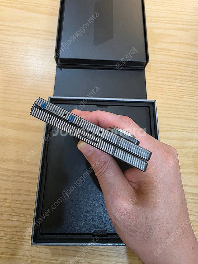 갤럭시z폴드se블랙512gb 자급제폰판매합니다--5