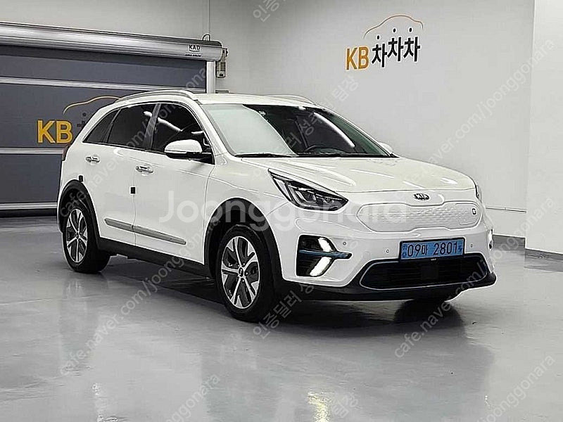 기아 니로 중고 니로 중고차 흰색 2019년식 노블레스...--5