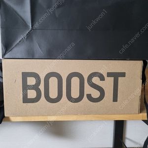 이지부스트 클라우드화이트 280