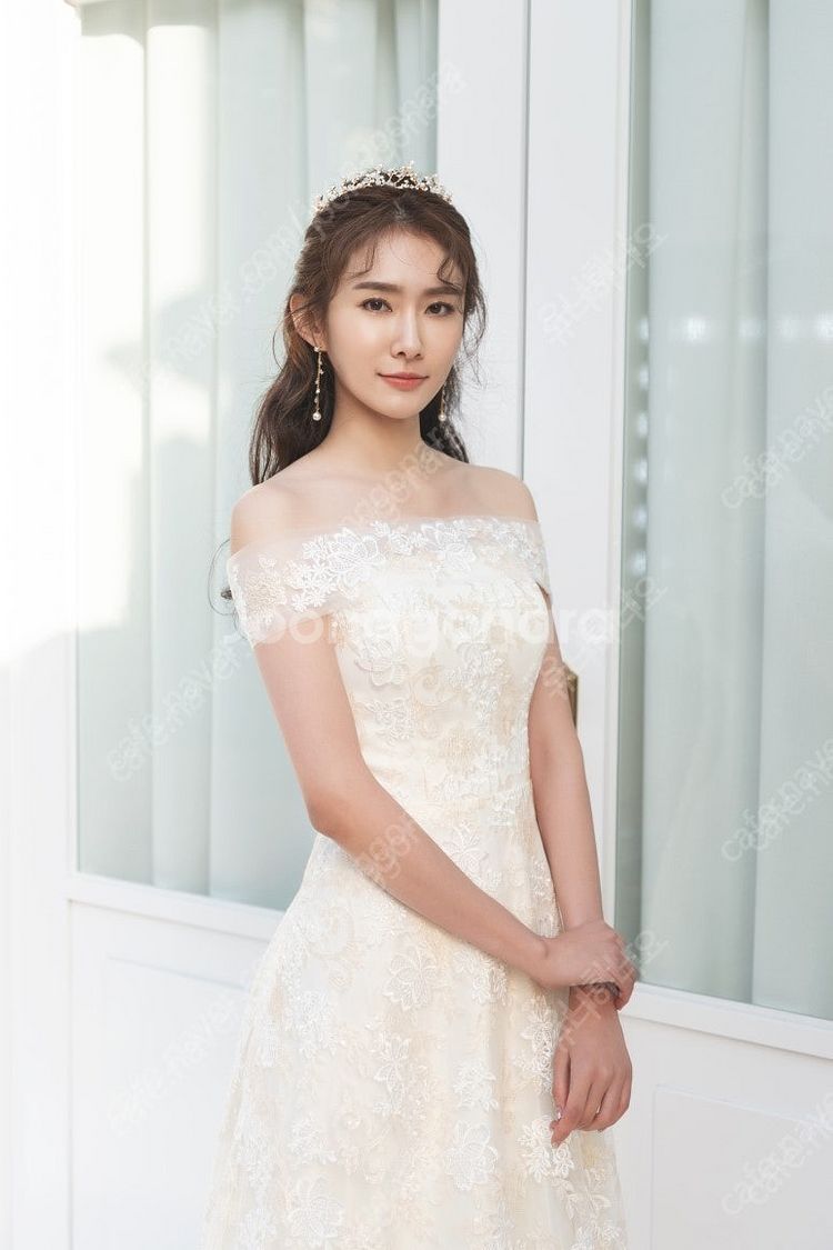 웨딩드레스 판매 본식용 이브드레스 촬영드레스--2