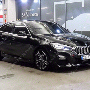 BMW 2시리즈 중고 2시리즈 218d 검정색 2021년식 218d M 스포츠 중고차 할부가능