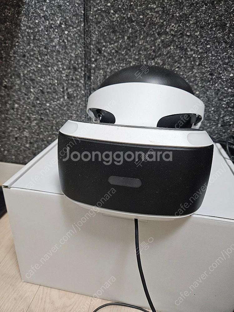 플스4 프로 1TB + VR Set--5