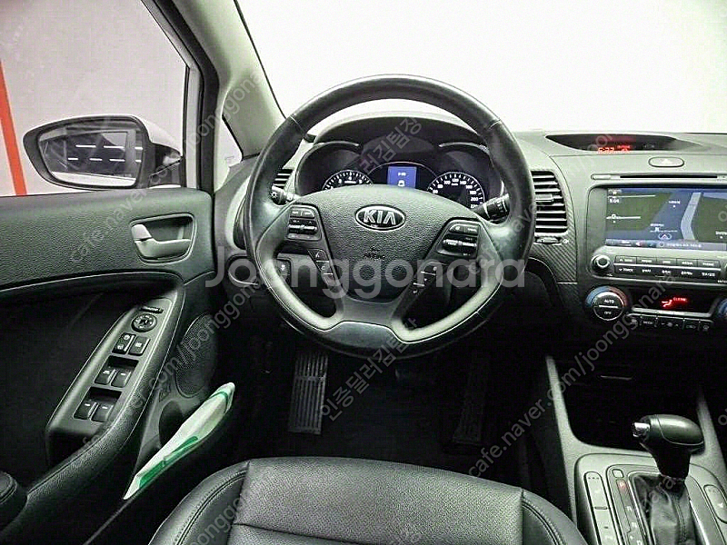 기아 K3 16 GDI 트렌디 중고차 선착순 판매합니다...--8
