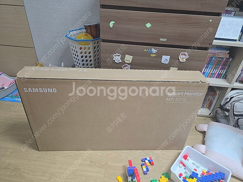 삼성 스마트모니터 M7 43인치 미개봉 새상품--0