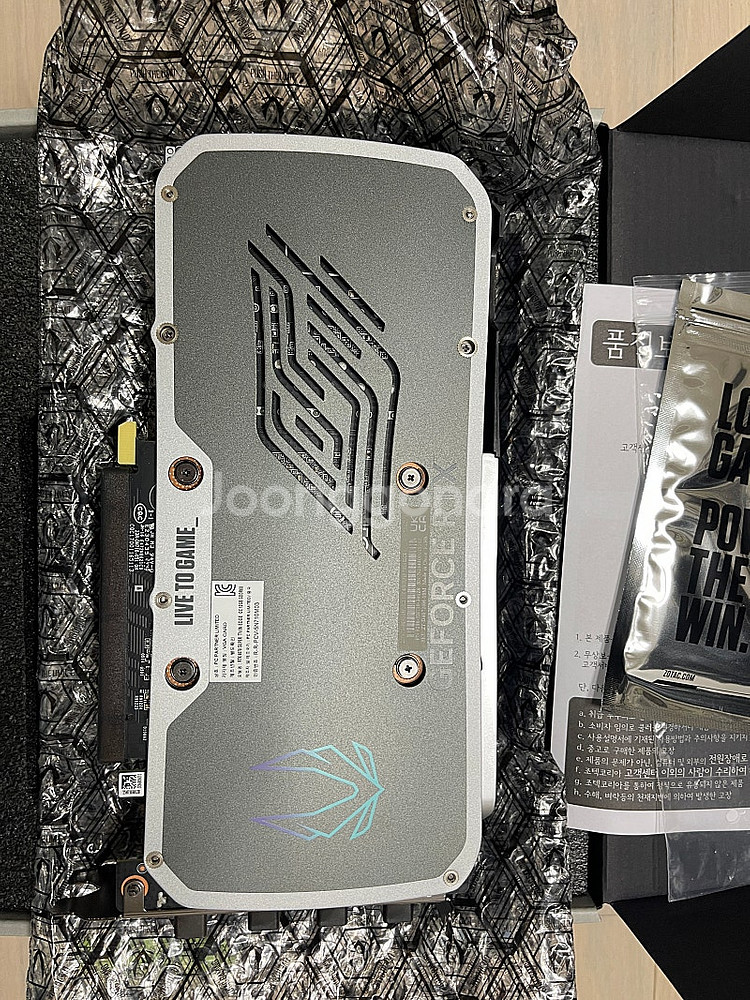 zotac 4070 super 트윈 엣지 판매합니다.--0