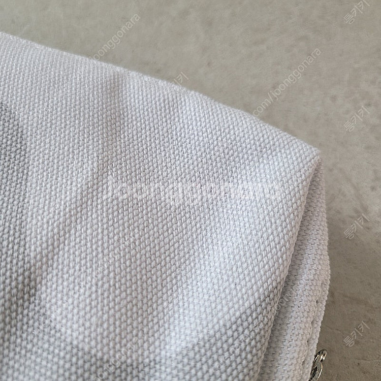 핀에어 비지니스석 어메니티 파우치 - 마리메꼬--2