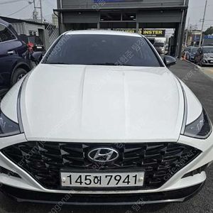 소나타 중고 쏘나타 DN8 중고차 쏘나타 중고차 흰색 2020년식 75,350km 1.6 터보 프리미엄 패밀리 개인사업자 차량구매