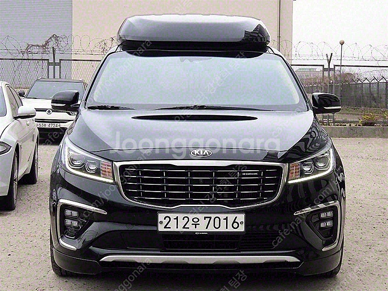 더뉴 카니발 중고 가격 중고 카니발 검정색 2019년식...--0