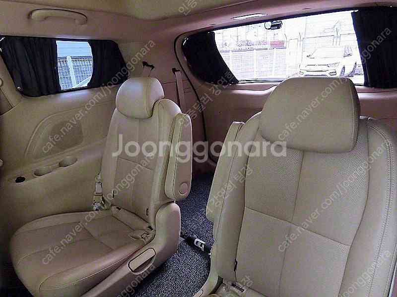 더뉴 카니발 중고 가격 중고 카니발 검정색 2019년식...--7