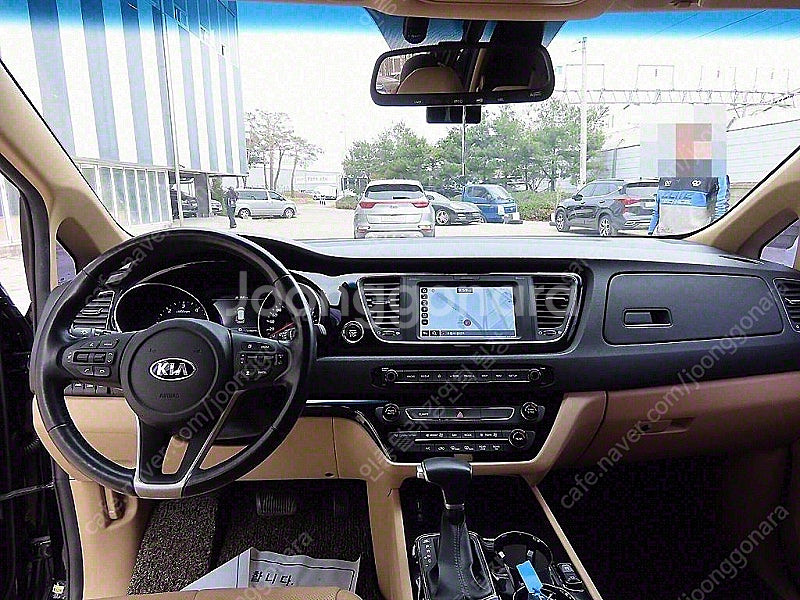 더뉴 카니발 중고 가격 중고 카니발 검정색 2019년식...--8