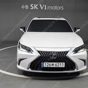 32,988 km 23년식 렉서스 중고차 렉서스 ES300h 중고 7세대 이그제큐티브 중고차리스 흰색