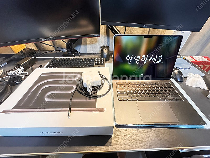 맥북프로 m3 14인치--0