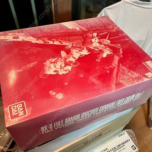 미개봉(mg 유니콘 풀아머 레드, mg 트란잠클리어, pg 트란잠클리어킷, rg 뉴건담 밀키클리어, mg 하이뉴 클리어, rg 크로스본 x2, rg 아마츠미나)