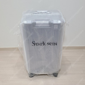 스탁사인 아덴트 폴리카보네이트 30인치 캐리어