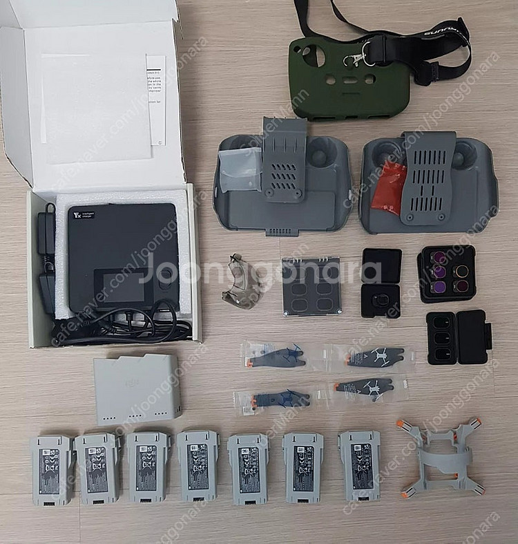 드론 dji 매빅 에어 미니 액세서리 팝니다--0