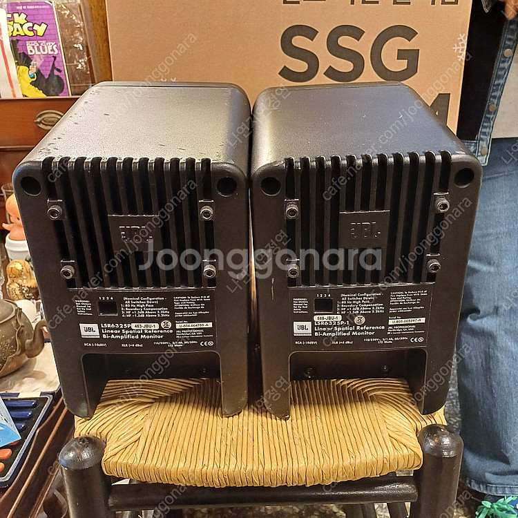 JBL LSR 6325P 액티브 모니터 스피커--3