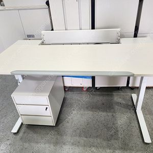 특A급 퍼시스 모션데스크 enAble 인에이블높이조절책상(이지탭) 세트( 책상,서랍 세트 1600 책상LINAK의 모터) (사무용,사무실,학생,컴퓨터)