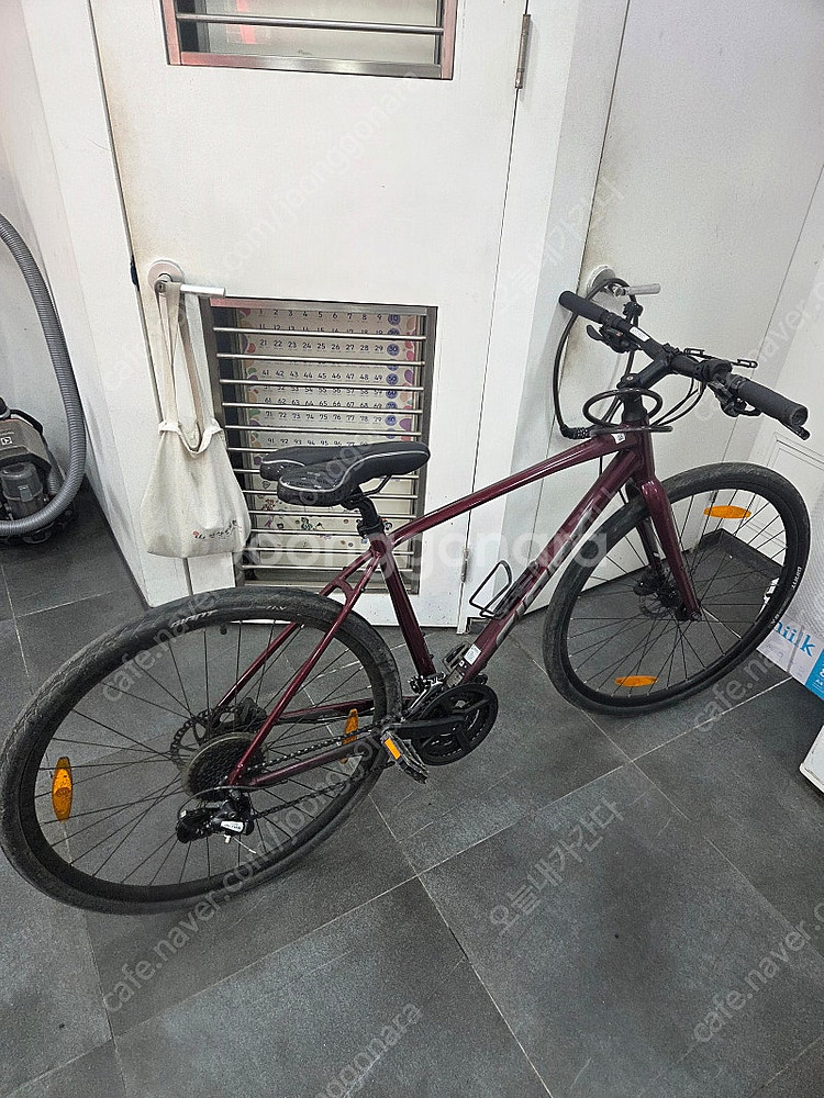 자이언트 이스케이프2 M팝니다--0