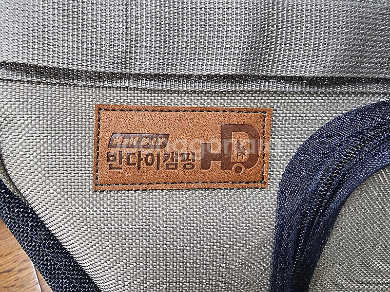 그랜드카니발 반다이캠핑 윈도우백(운전석) 팝니다.--3