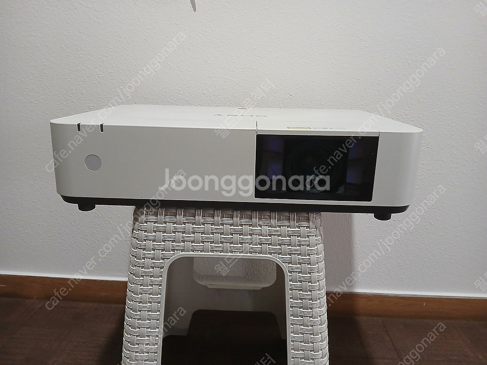 초고화질 레이저빔프로젝터 학원 사무실 매장업소 스크린골...--1