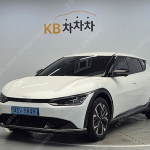 EV6 중고 EV6 중고차 흰색 2022년식 64,840km 롱레인지 어스 수원중고차