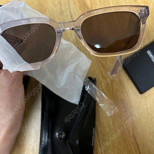 젠틀몬스터 선글라스 팝니다 (새상품)